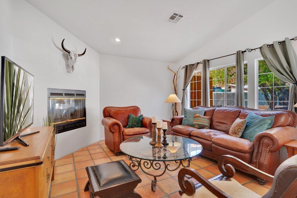 Photo of Listing #219137703DA