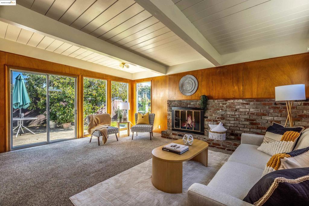 Photo of Listing #41115948