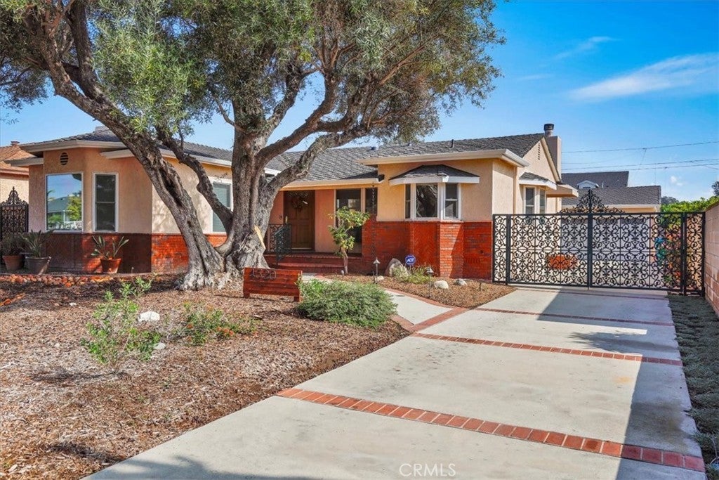 Photo of Listing #PW25206803