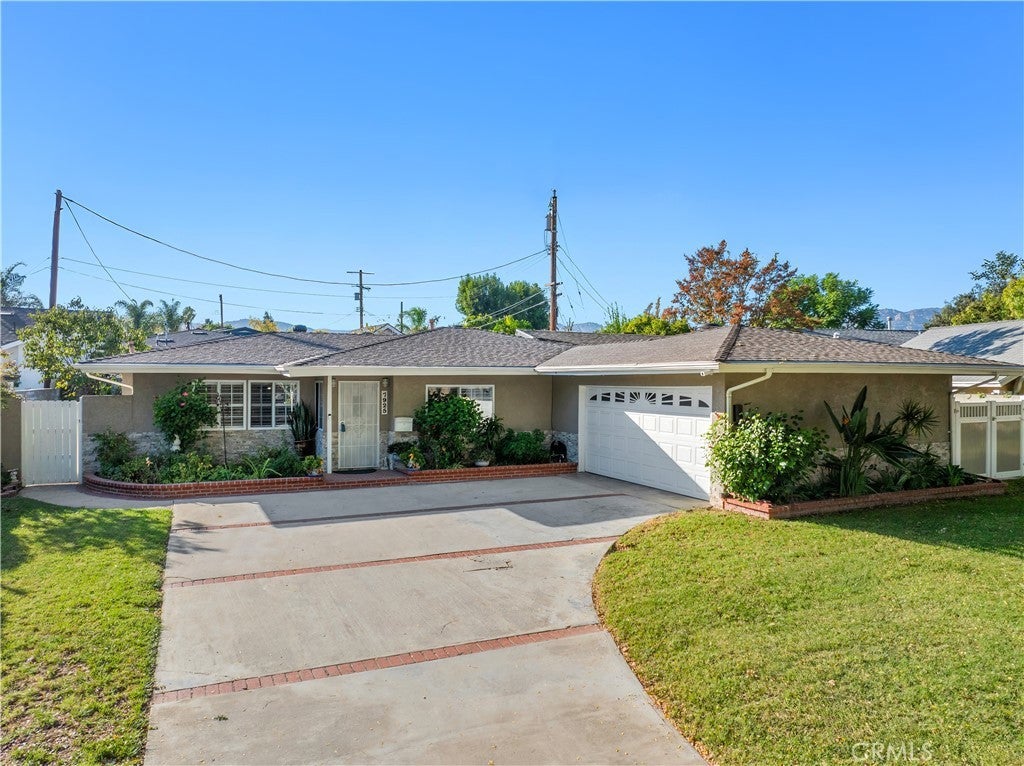 Photo of Listing #SR25248976