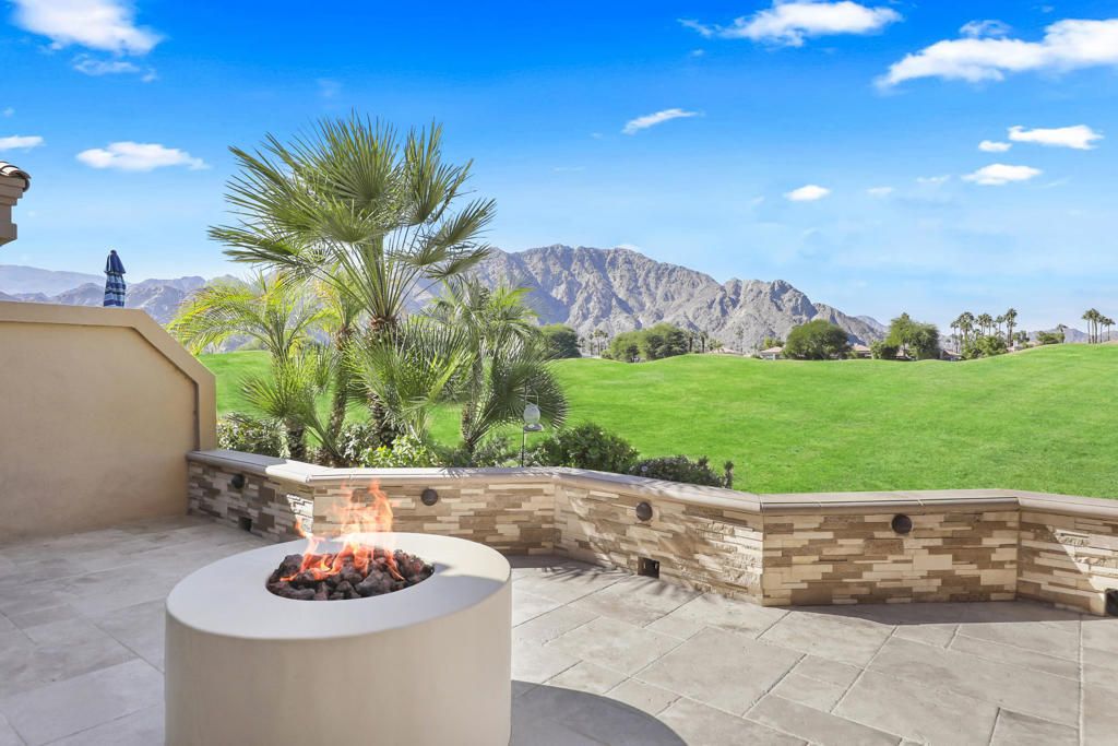 54801 Inverness Way, La Quinta