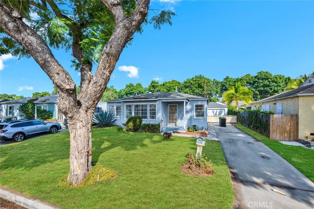 Photo of Listing #OC25248935