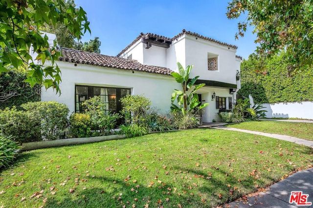 2027 N Edgemont Street, Los Angeles