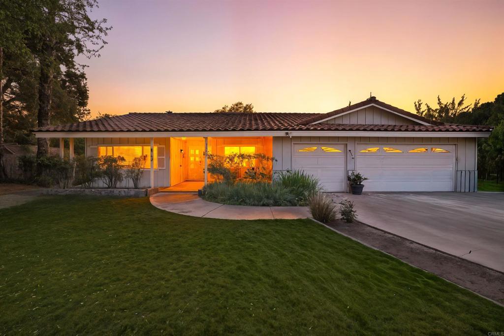 Photo of Listing #PTP2508176