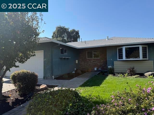 Photo of Listing #41116177