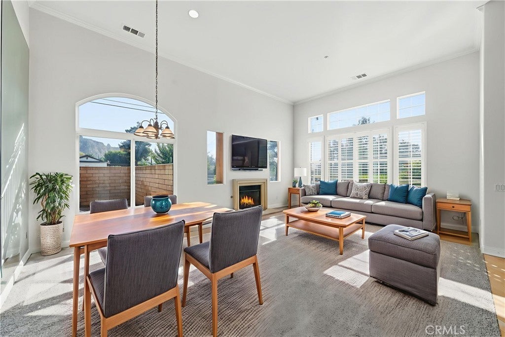 Photo of Listing #SW25249665