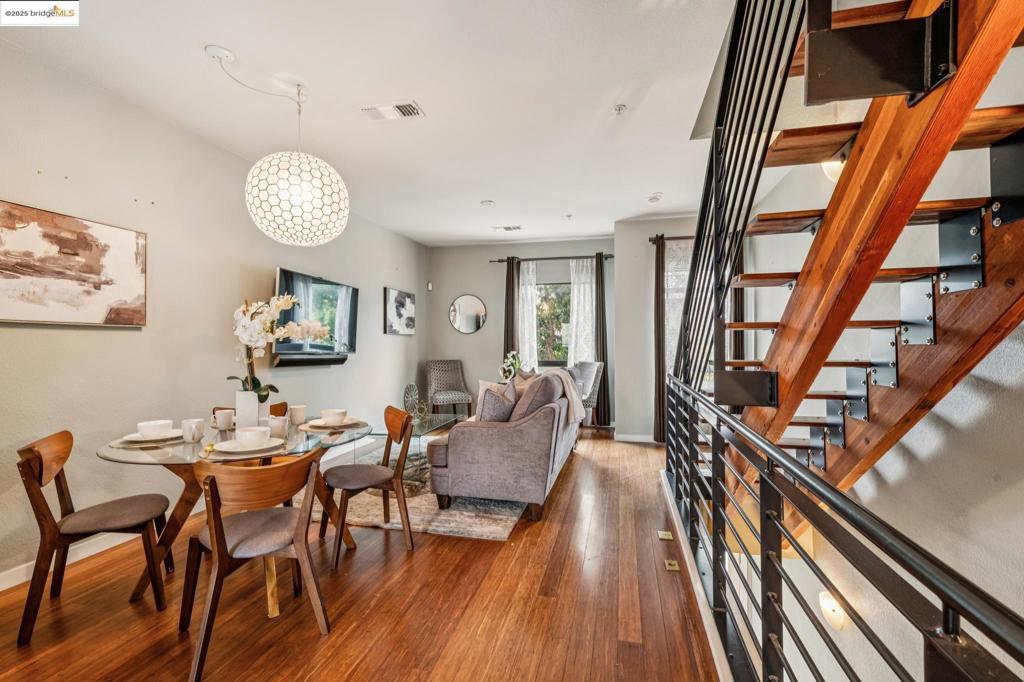 Photo of Listing #41116202