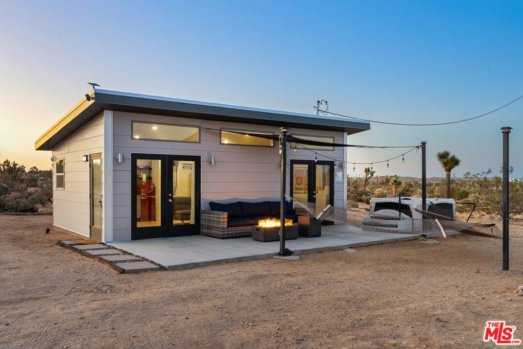 Photo of Listing #25612837