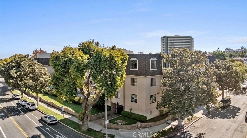 Photo of Listing #SR25250595