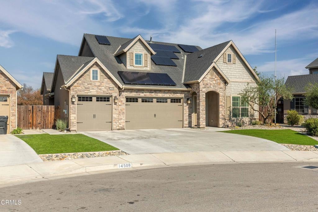 Photo of Listing #V1-33164