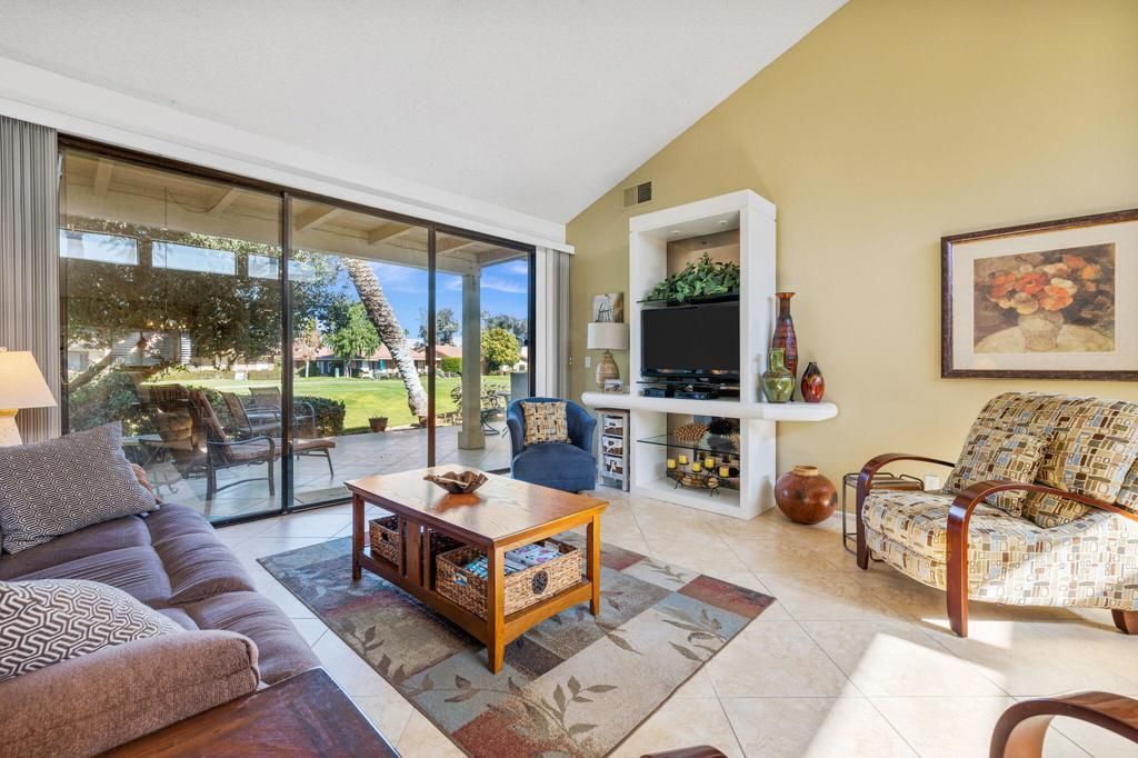 296 Castellana S, Palm Desert