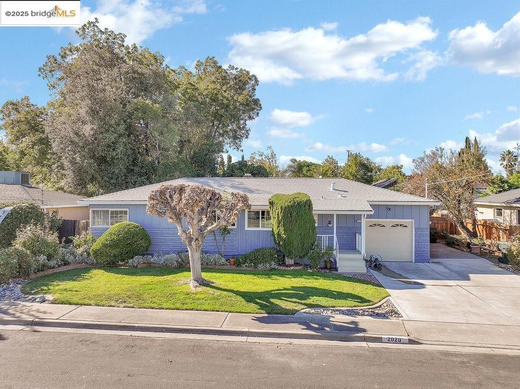 Photo of Listing #41116326