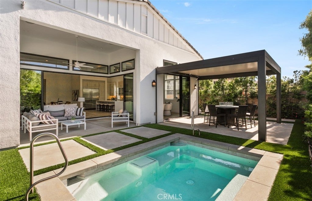 Photo of Listing #OC25241832