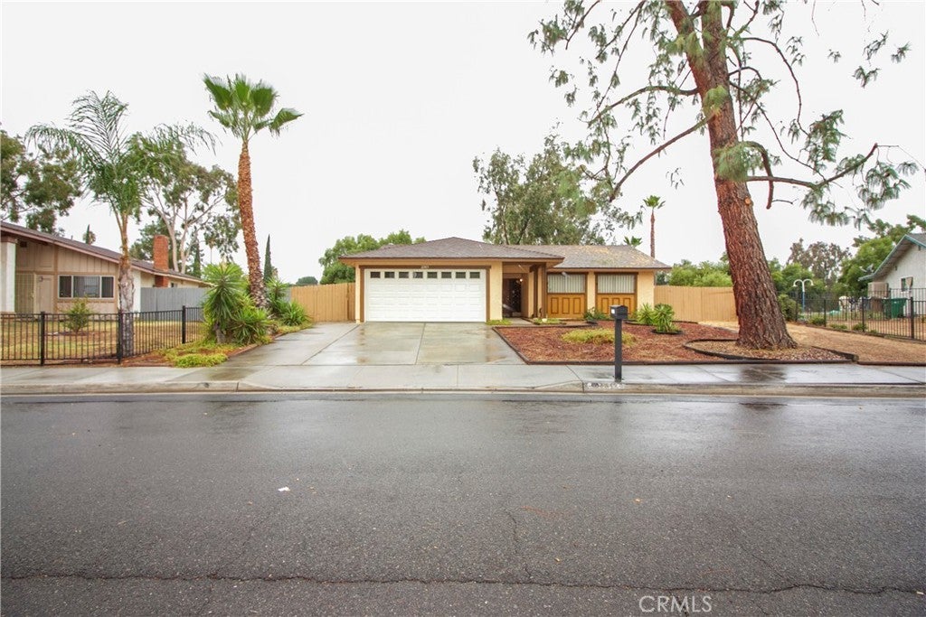 Photo of Listing #IV25251219