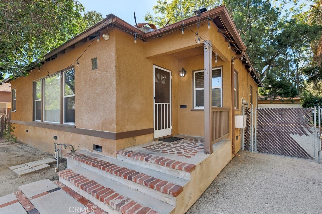 Photo of Listing #SR25251215