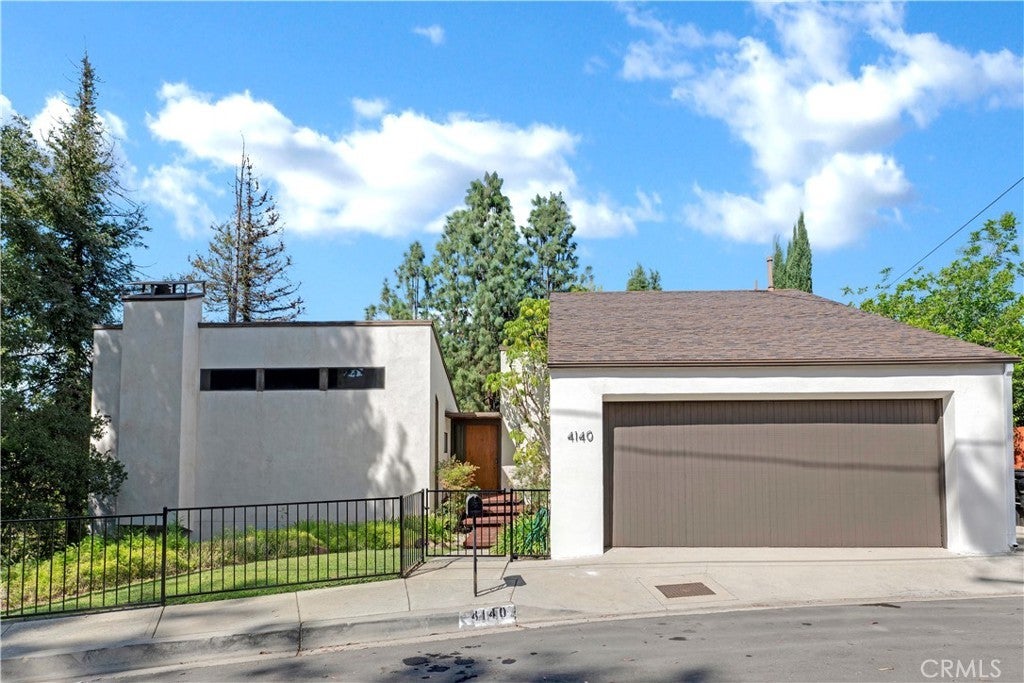 Photo of Listing #SR25250898