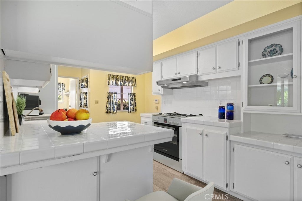 Photo of Listing #SR25251708