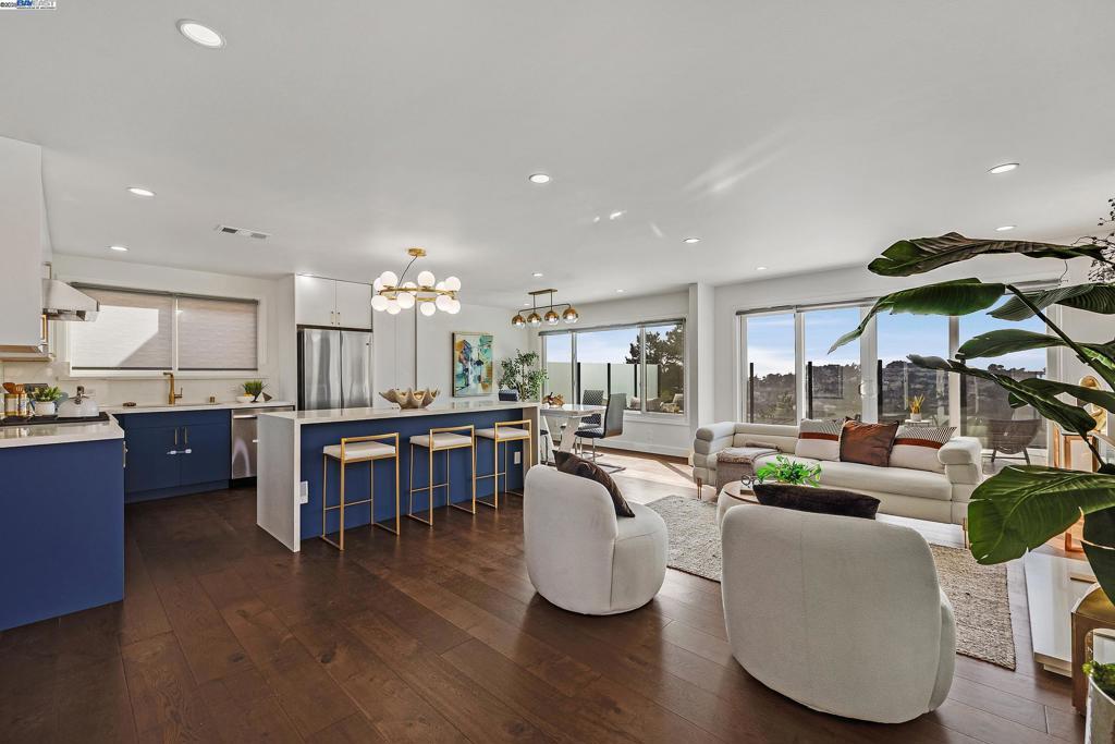 Photo of Listing #41116454