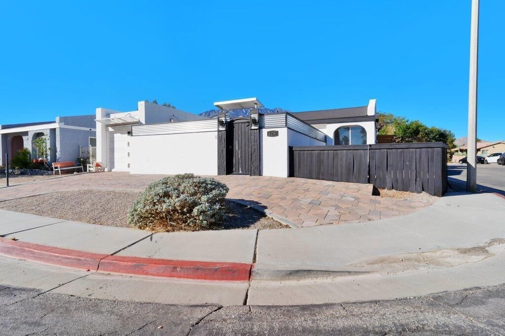 3291 N Sandspring Drive, Palm Springs