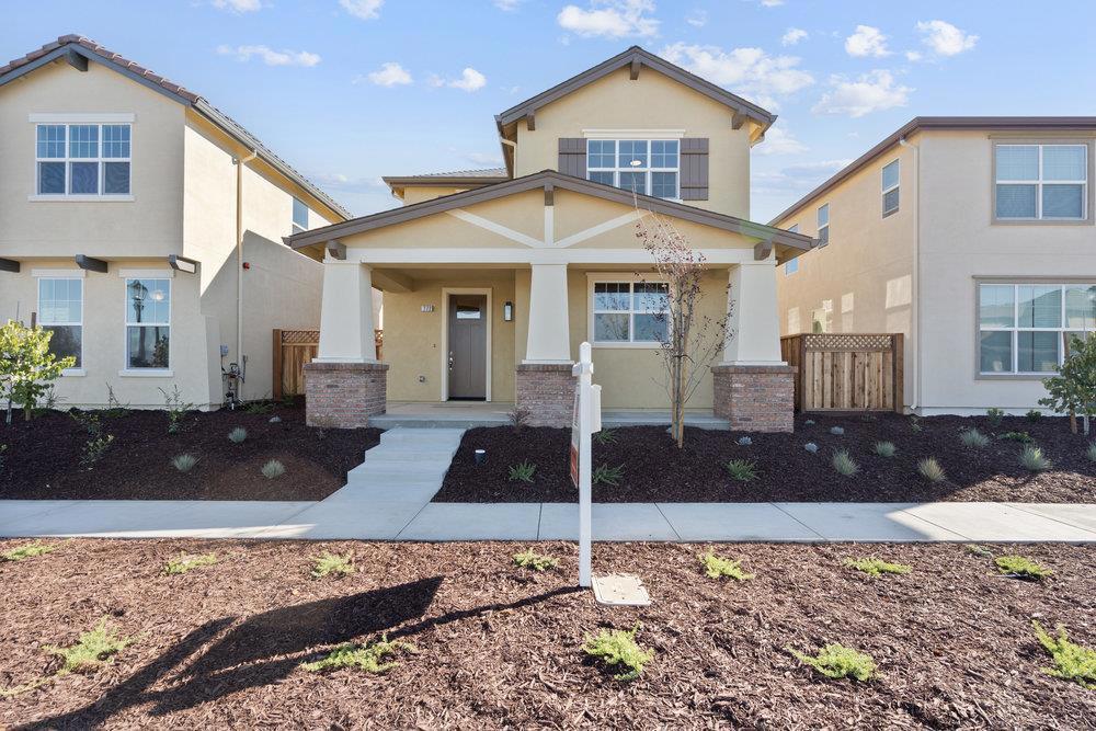 Photo of Listing #ML82026530