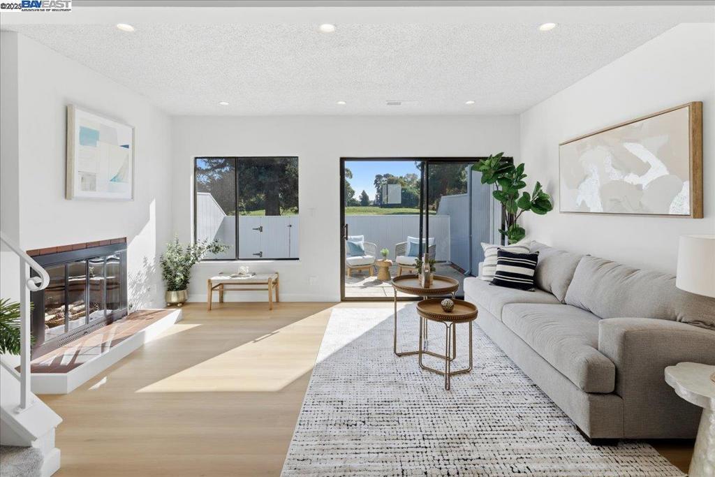 Photo of Listing #41116524