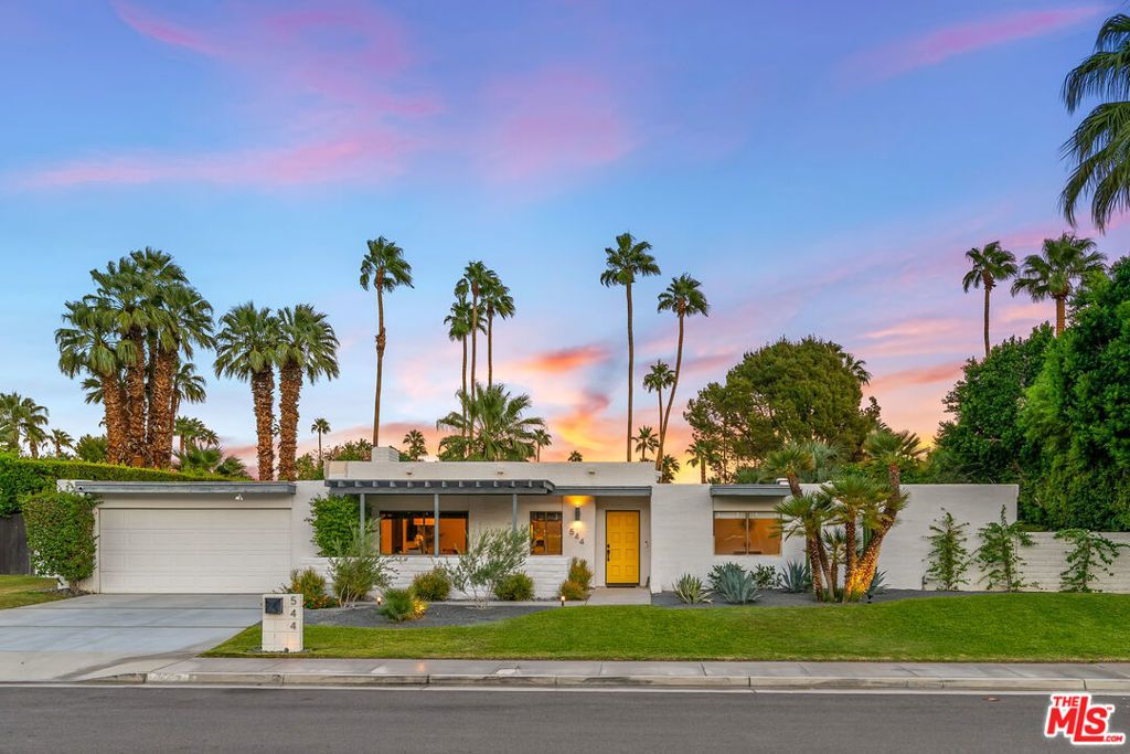 544 N Tercero Circle, Palm Springs