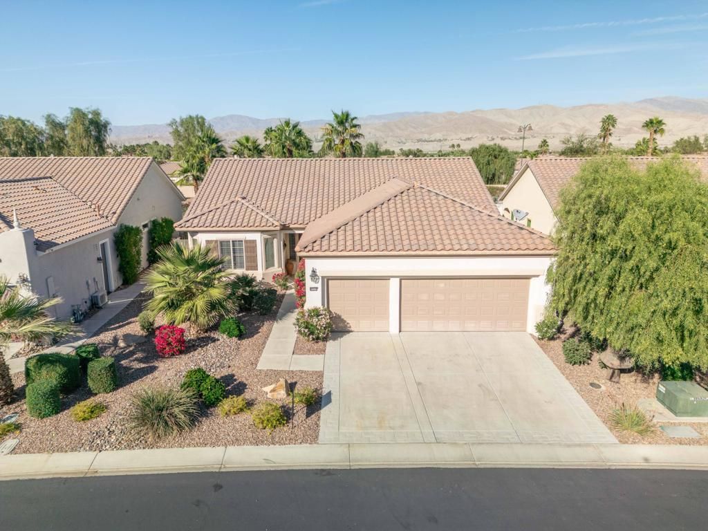 80600 Avenida Santa Carmen, Indio