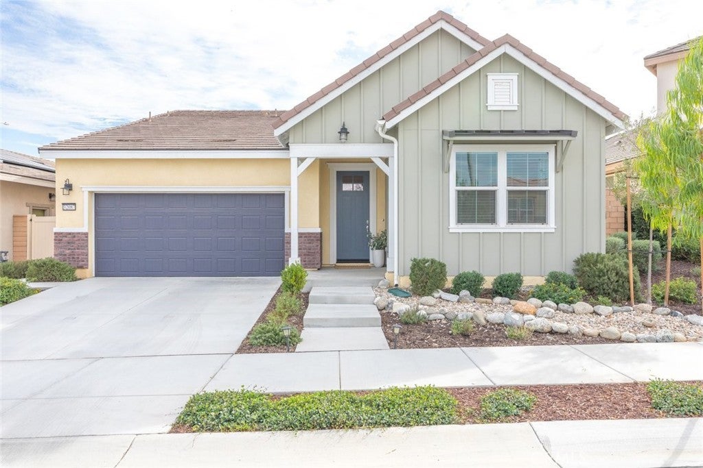 Photo of Listing #SW25252062