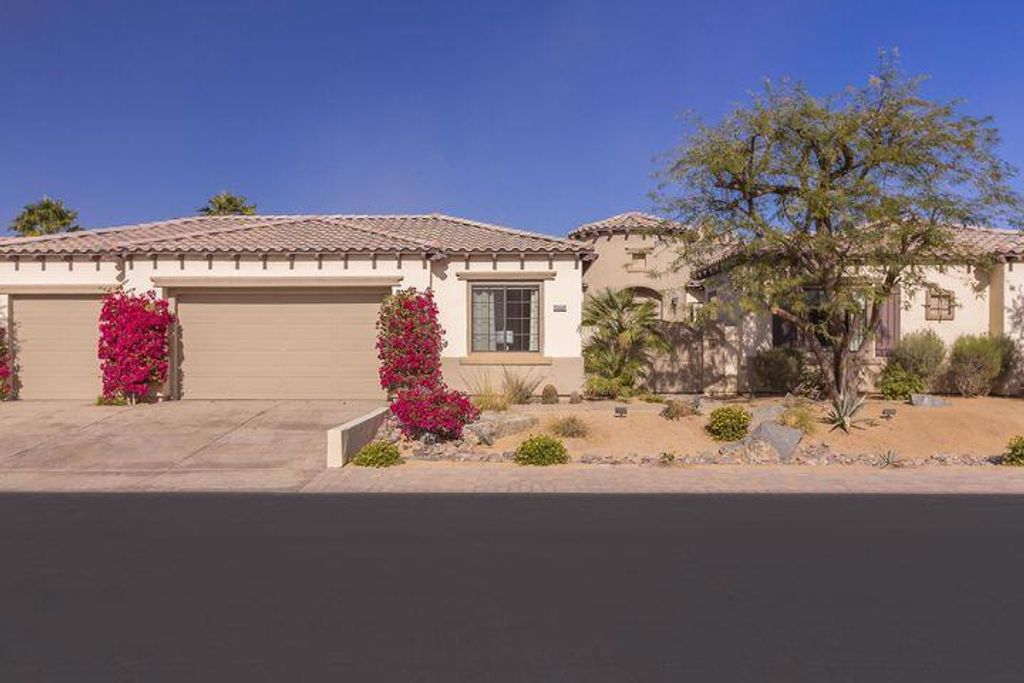 80828 Songbird Avenue, Indio