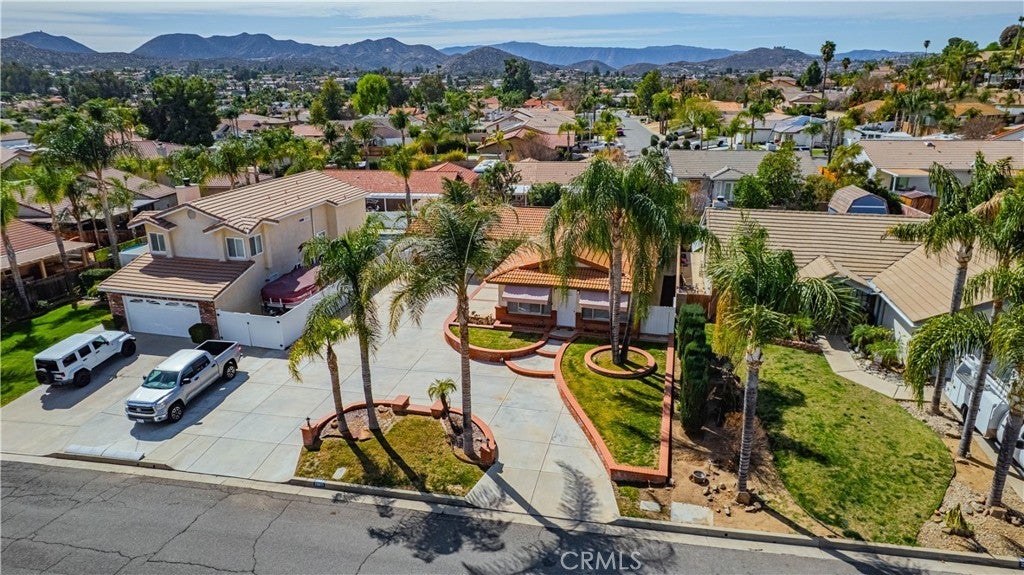 Photo of Listing #SW25253852