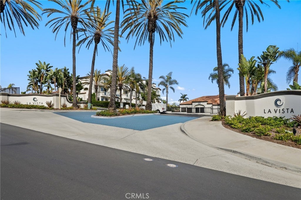 Photo of Listing #OC25254095