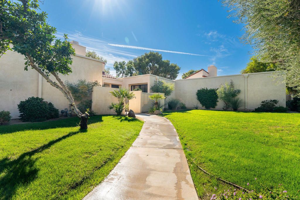 616 Desert West Drive, Rancho Mirage