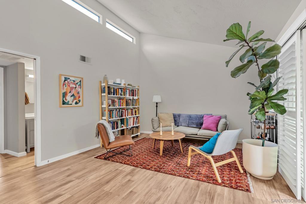 Photo of Listing #250043353SD