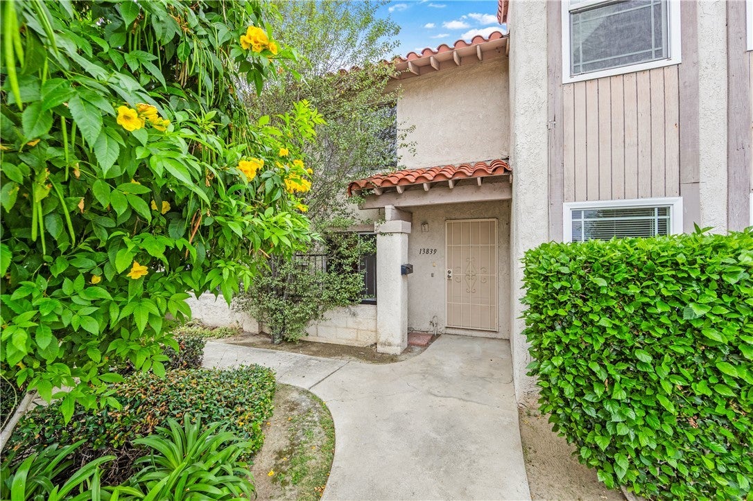 Photo of Listing #PW25254312