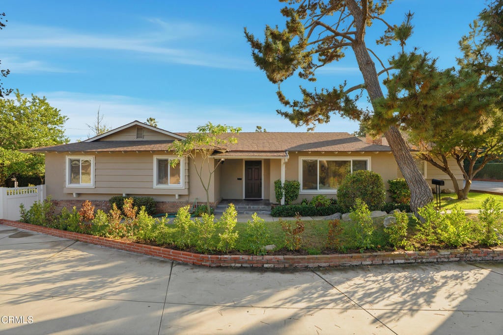 Photo of Listing #P1-24830