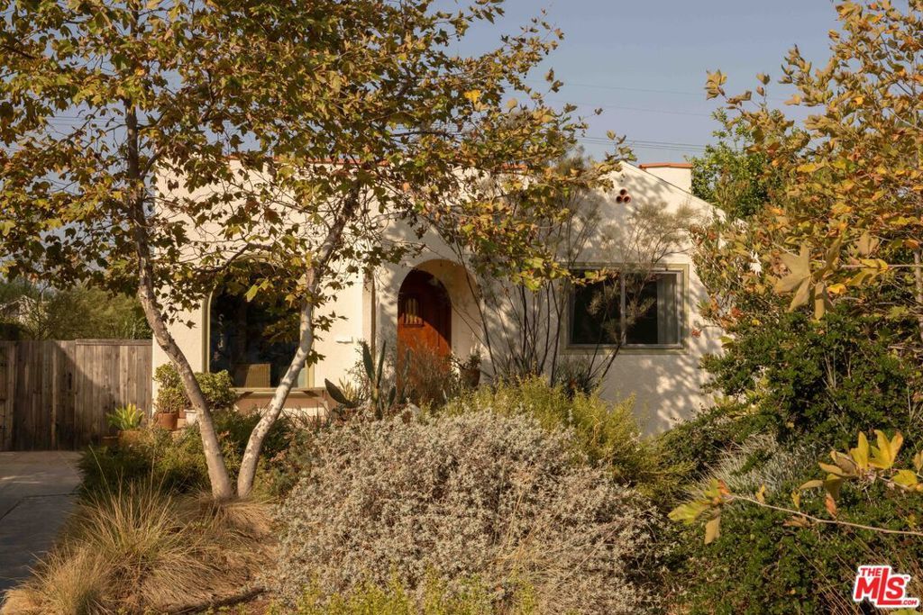 Photo of Listing #25613945