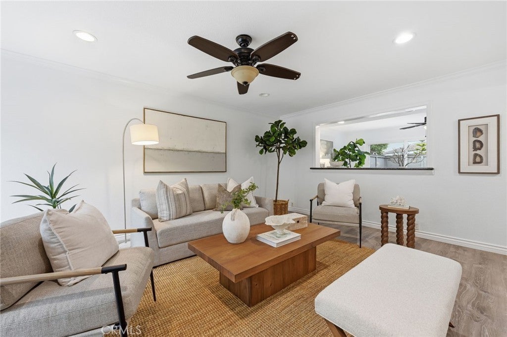 Photo of Listing #OC25253727