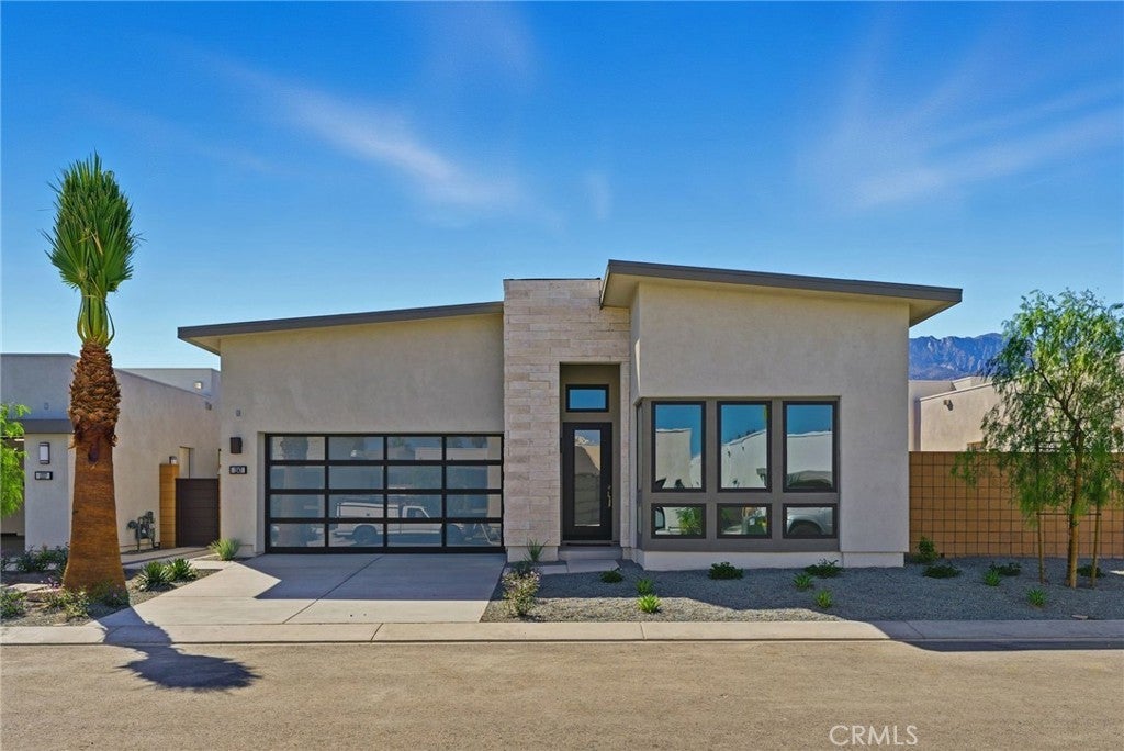 Photo of Listing #OC25255476