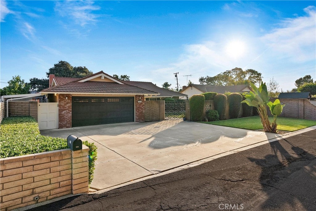 Photo of Listing #OC25254909