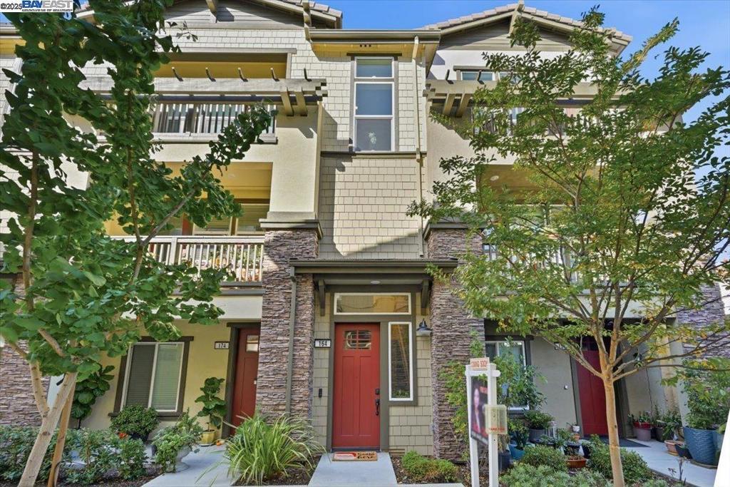 Photo of Listing #41116917