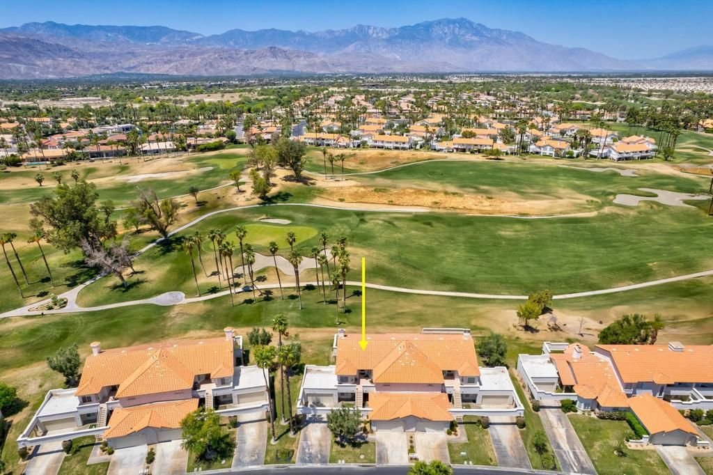247 Vista Royale Circle W, Palm Desert