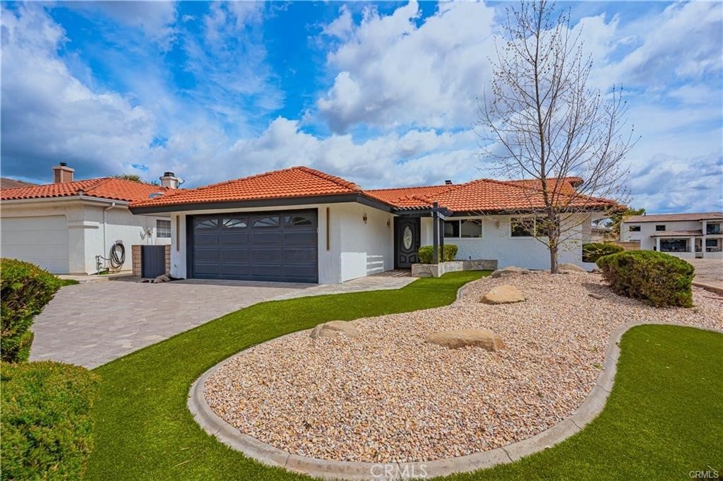 Photo of Listing #SW25256047