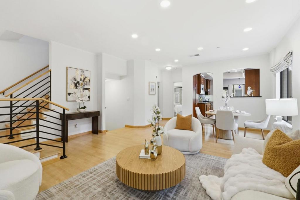 Photo of Listing #ML82027006