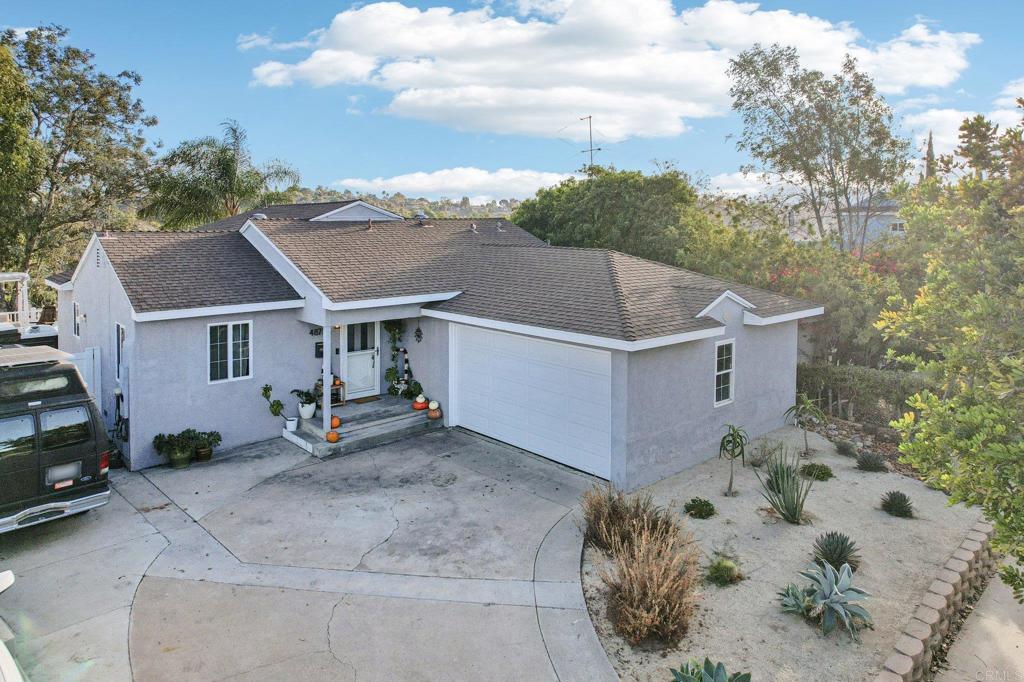 Photo of Listing #PTP2508431