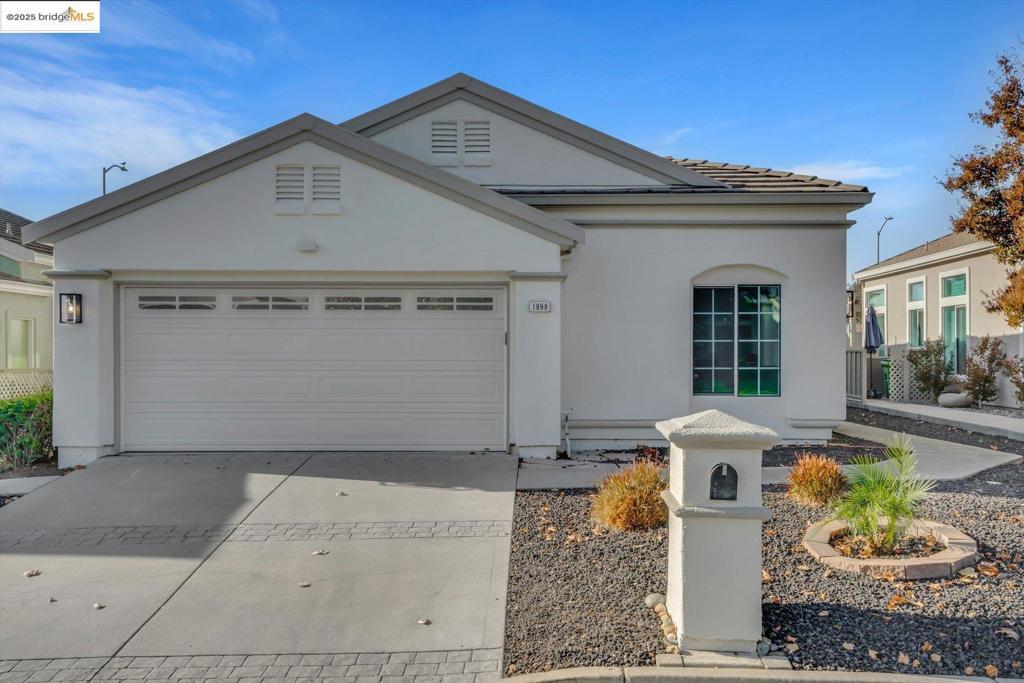 Photo of Listing #41117009