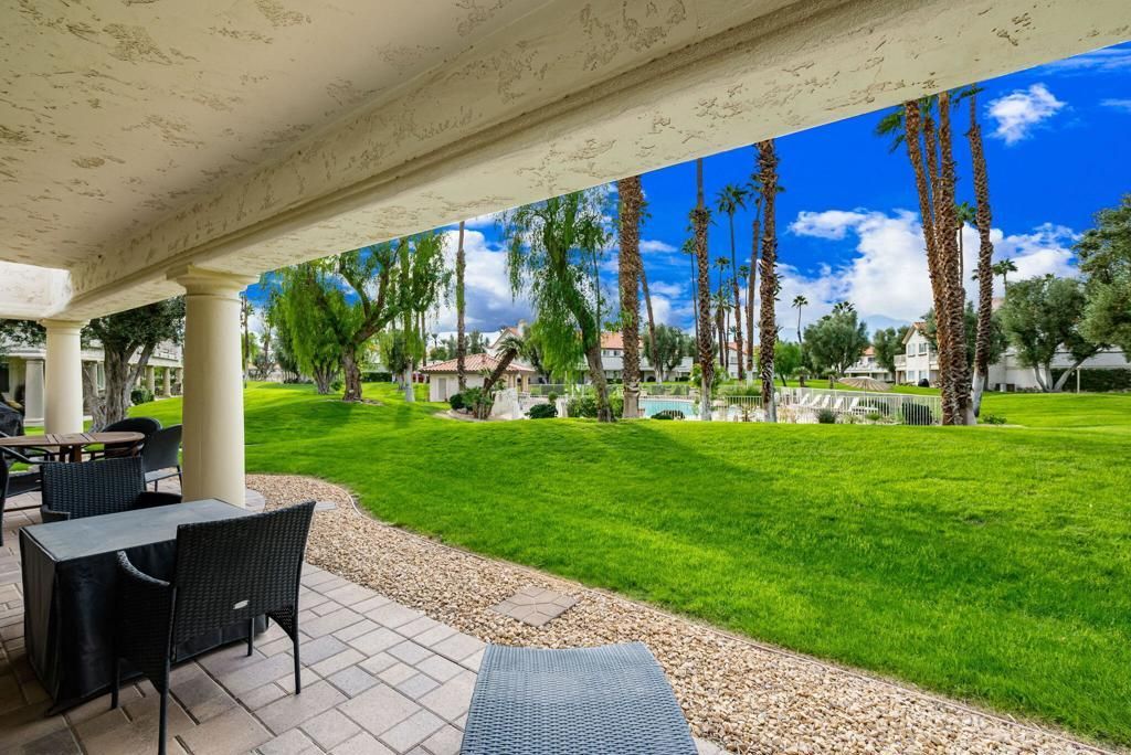 678 Vista Lago Circle N, Palm Desert