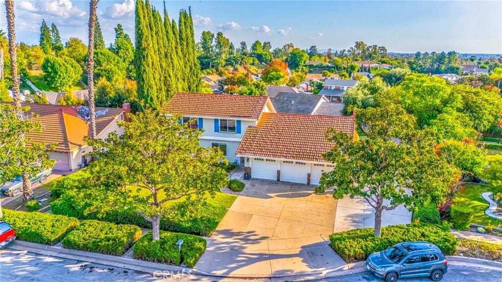 Photo of Listing #PW25250293