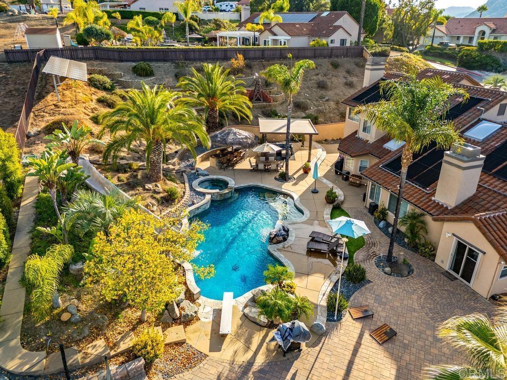 Photo of Listing #PTP2508463