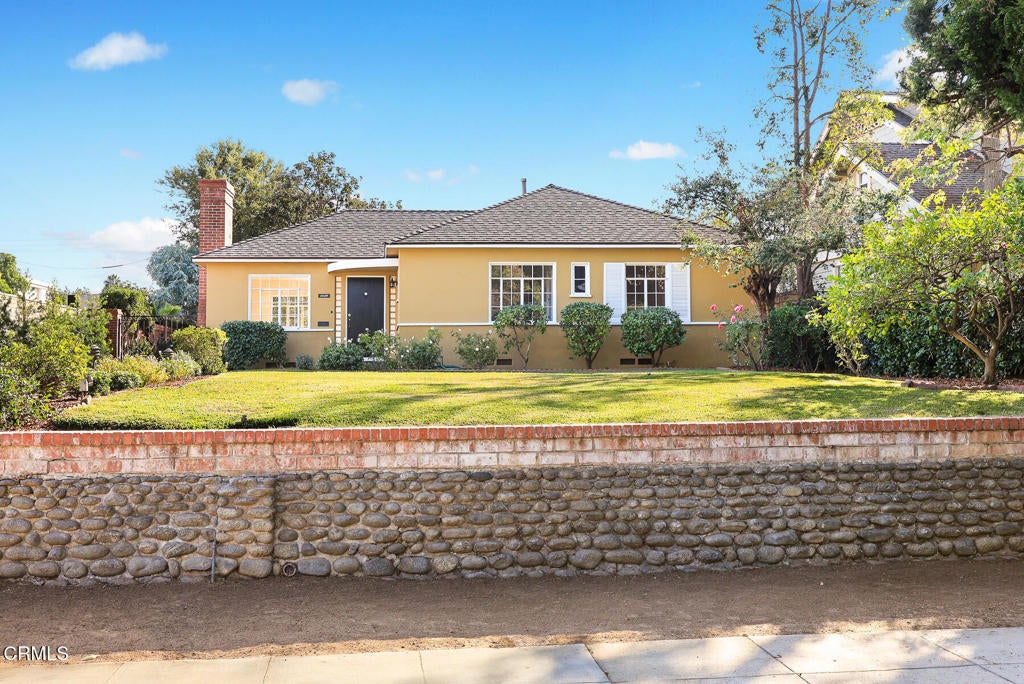 Photo of Listing #P1-24887