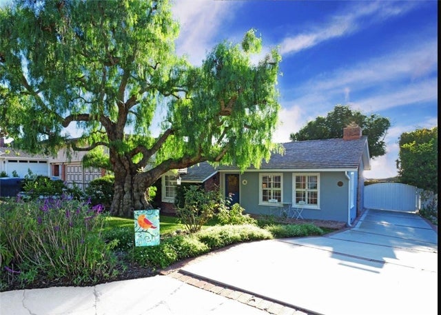 2541 Via Carrillo, Palos Verdes Estates.